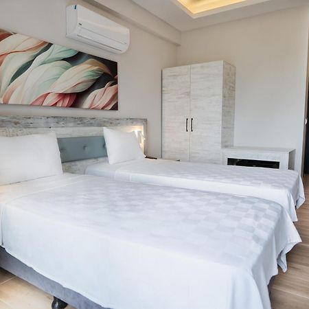 Feri Surf Club Hotel Datça Ngoại thất bức ảnh