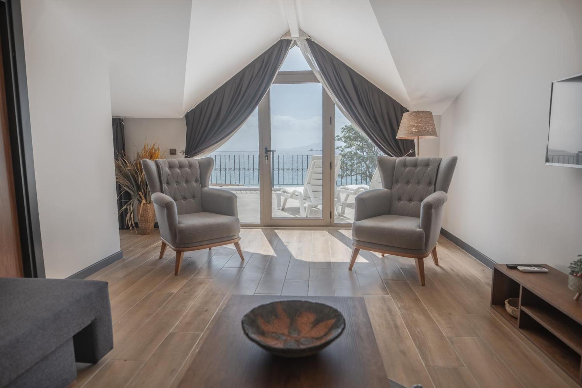 Feri Surf Club Hotel Datça Ngoại thất bức ảnh