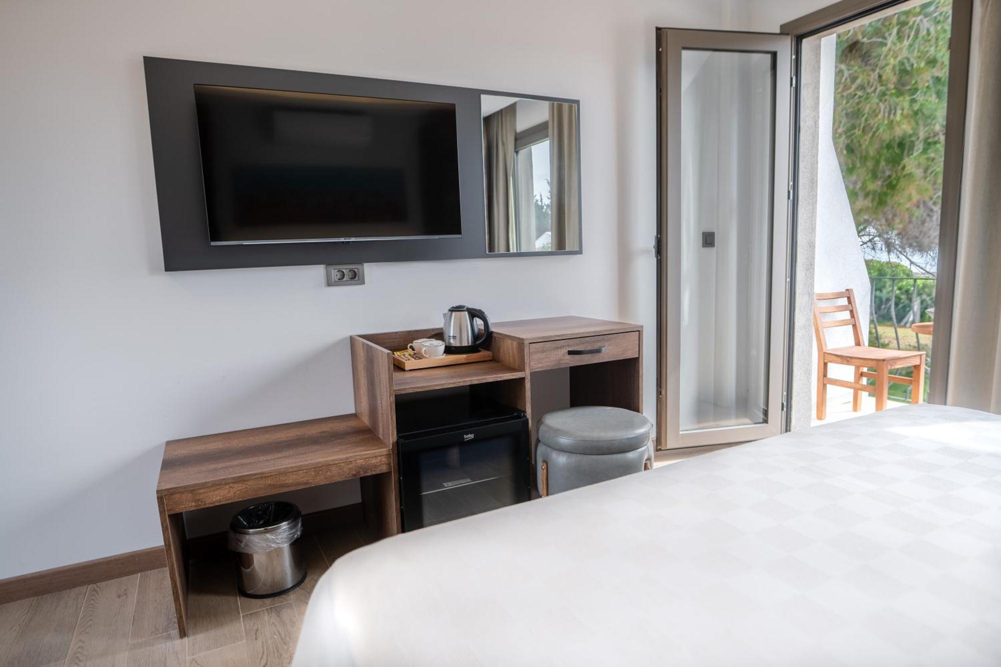 Feri Surf Club Hotel Datça Ngoại thất bức ảnh