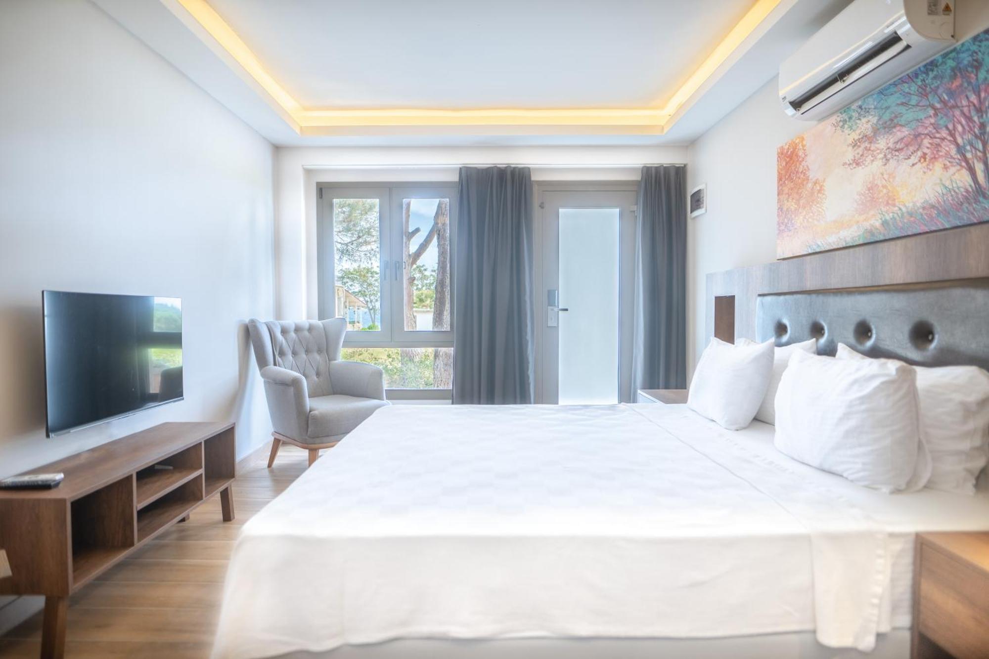 Feri Surf Club Hotel Datça Ngoại thất bức ảnh