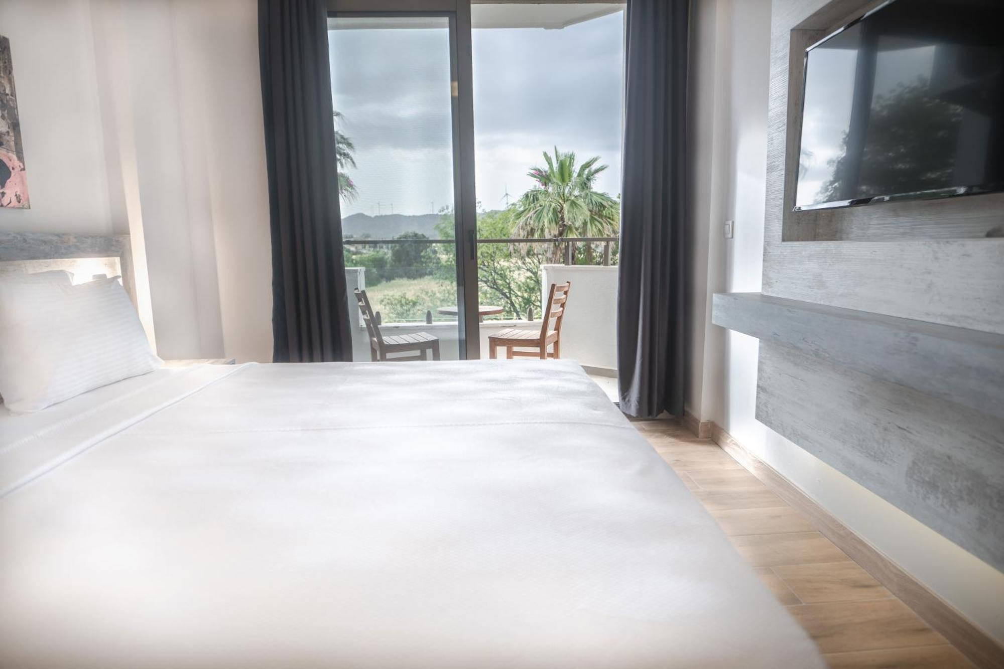 Feri Surf Club Hotel Datça Ngoại thất bức ảnh