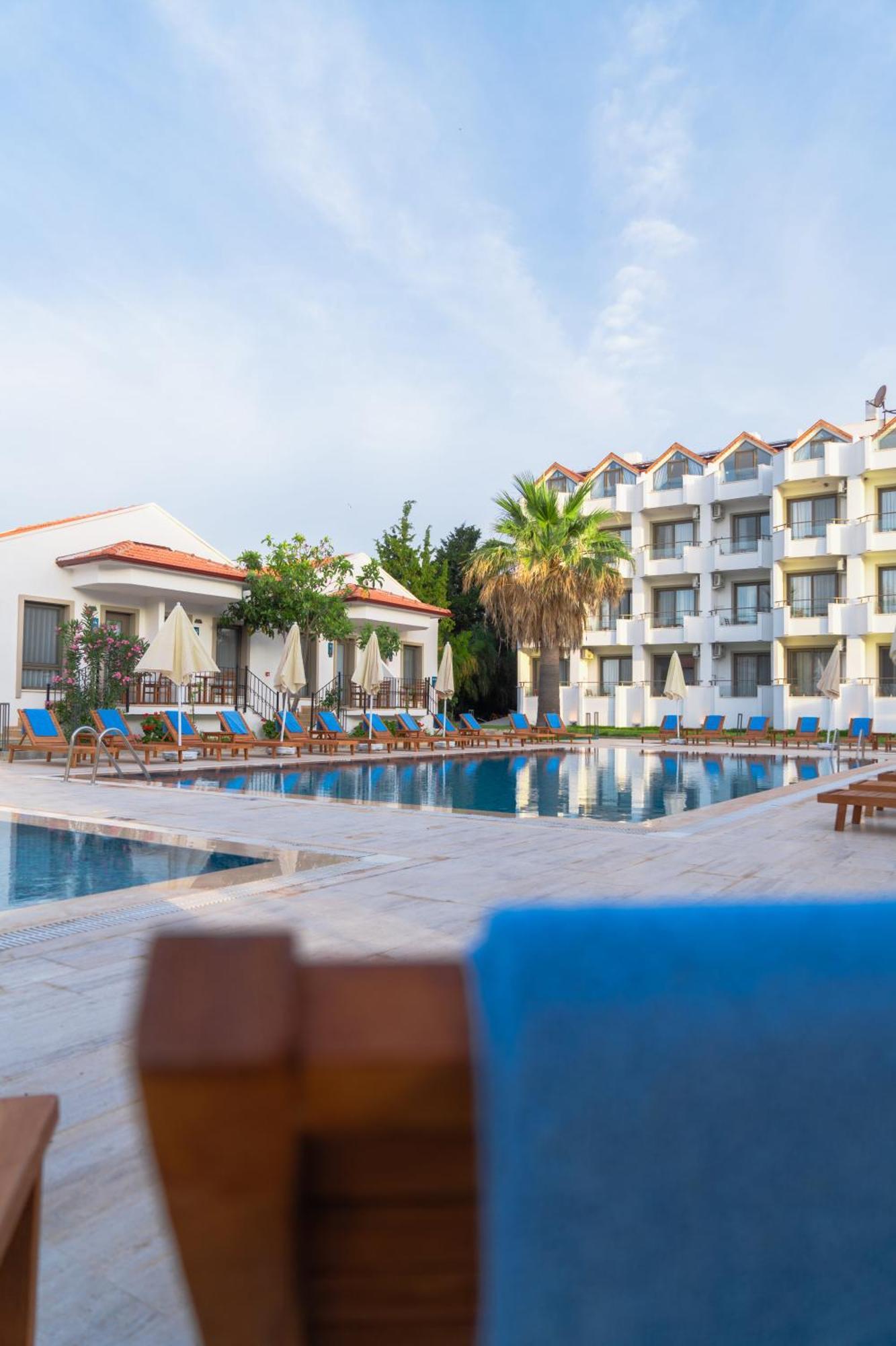 Feri Surf Club Hotel Datça Ngoại thất bức ảnh