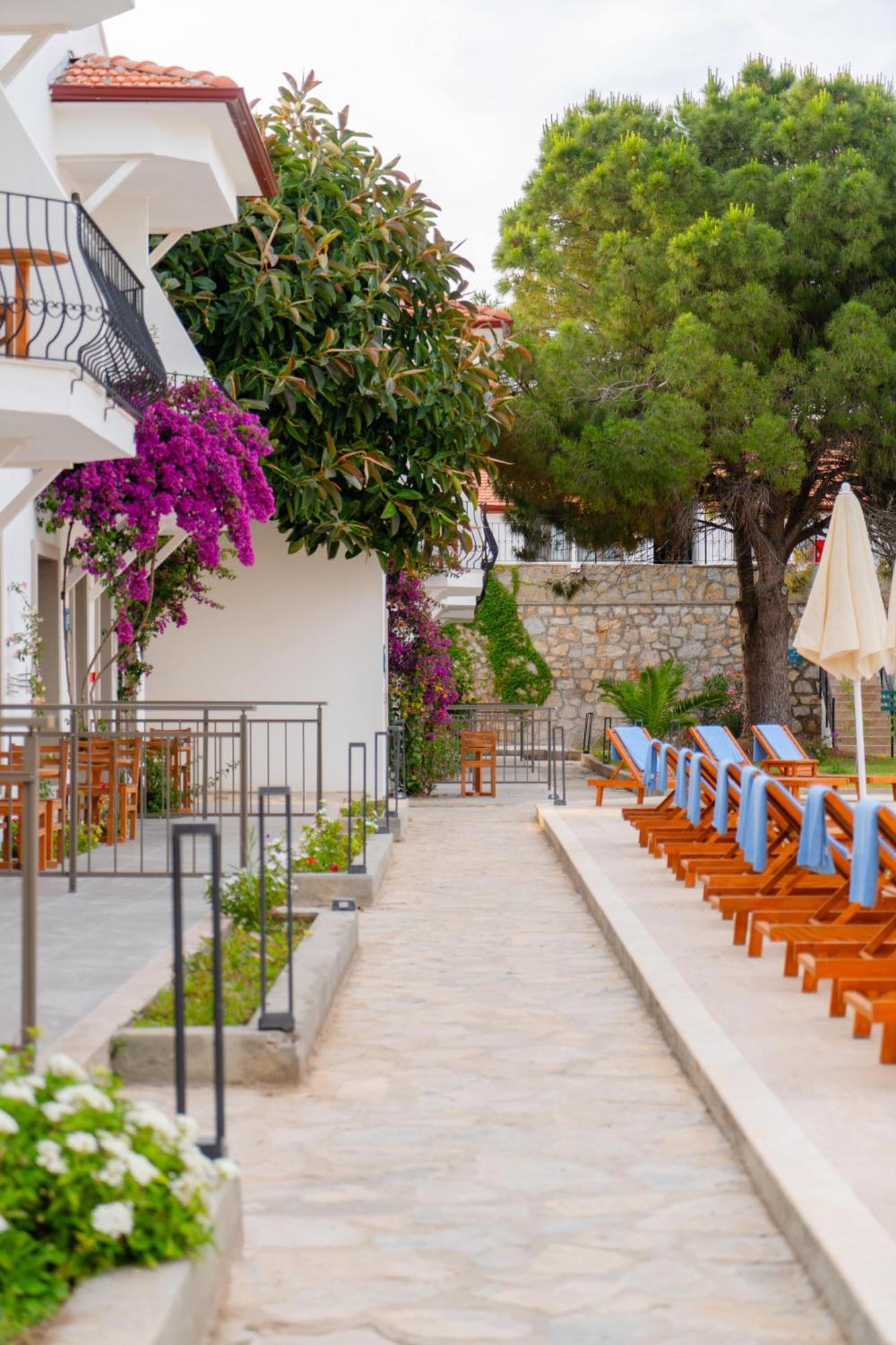 Feri Surf Club Hotel Datça Ngoại thất bức ảnh